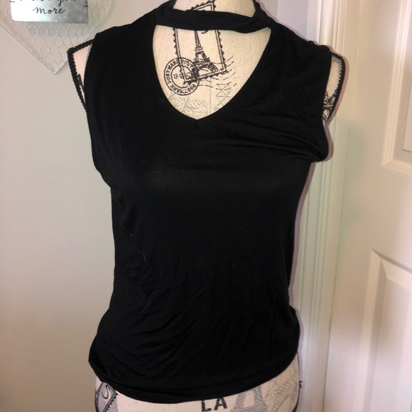 Black Tank - Picture 2 of 2